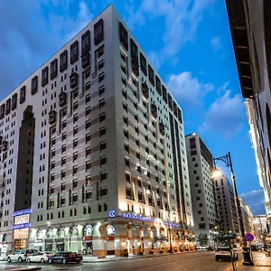 https://qasr-al-ansar-golden-tulip.medinahotel.net